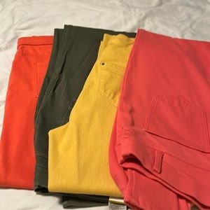 Leggings. Size large